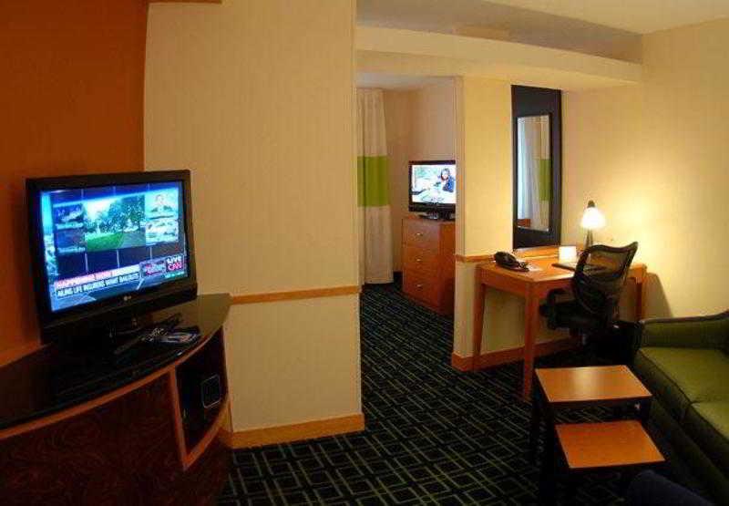 Fairfield Inn & Suites By Marriott Mobile Daphne/Eastern Shore Spanish Fort Szoba fotó